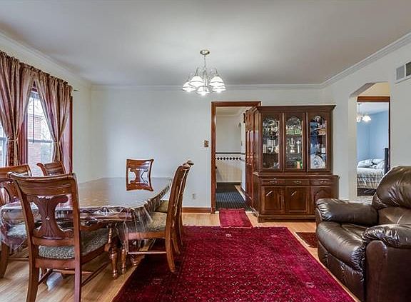 5th image of 5008 Steffens Ave