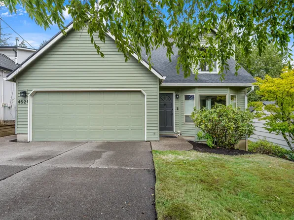 4521 SW Brugger St, Portland, OR 97219