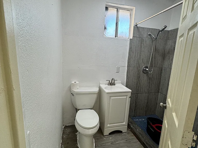 8136 Dodie St — Photo 10