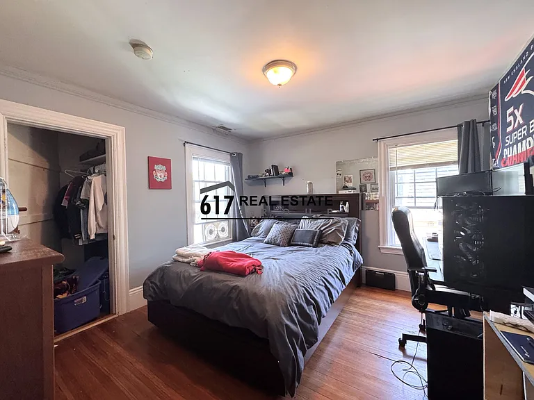 34 Brentwood St — Photo 24