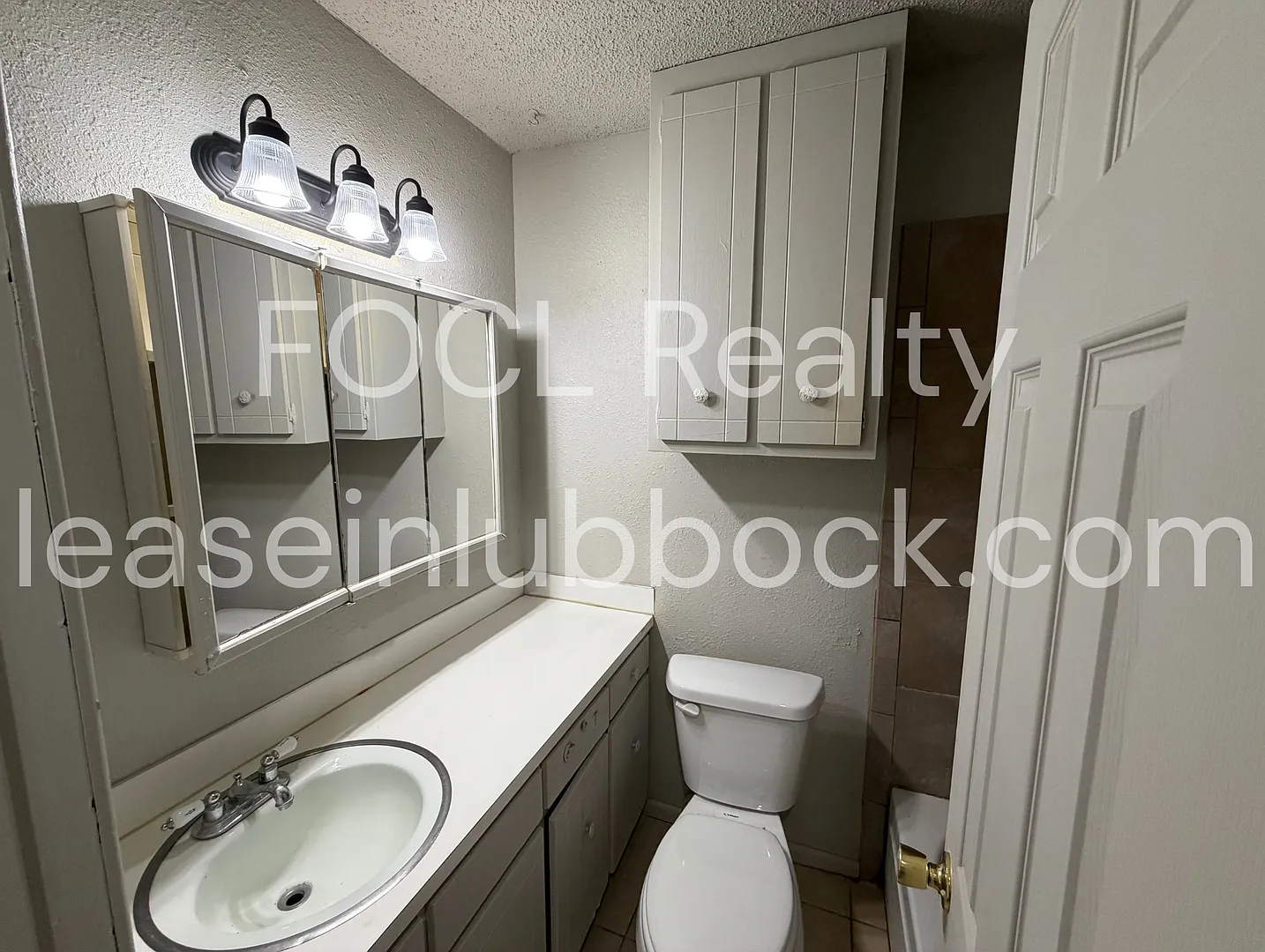 Frenship Isd - 3 Bedroom, 2 Bathroom — Photo 4