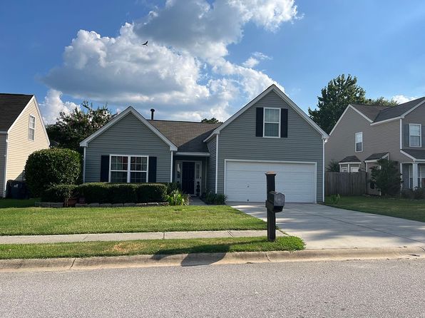 132 Phoenix Ln