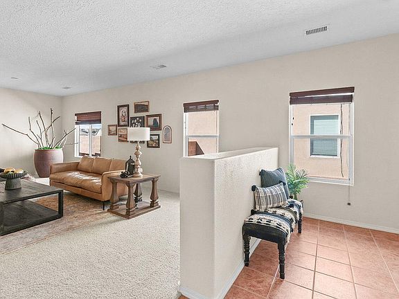 4th image of 6530 Shiprock Dr NE