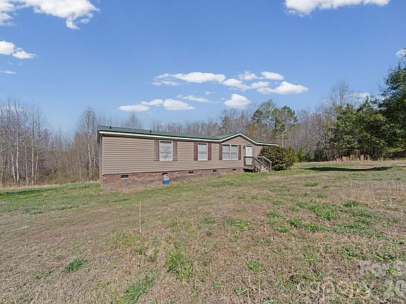 4th image of 639 Correll Rd