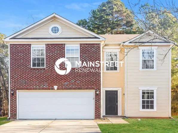 11104 Northwoods Forest Dr, Charlotte, NC 28214