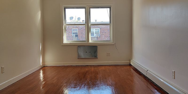 1st image of 42-65 Hampton St #3