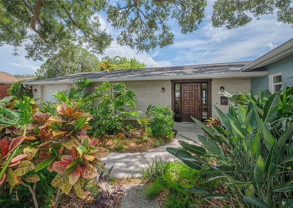 1st image of 8404 FLAGSTONE DRIVE