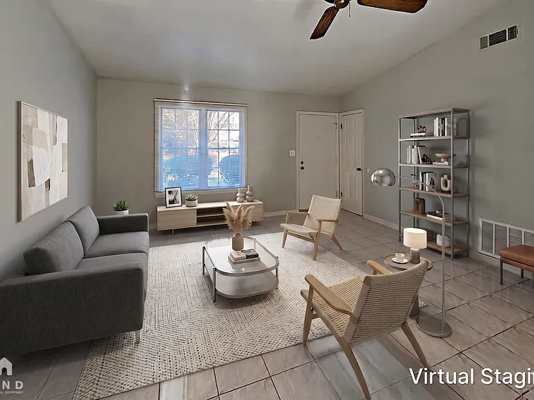 9062 Homewood Dr — Photo 2