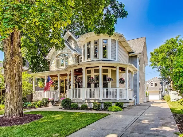 4904 Highland Ave, Downers Grove, IL 60515