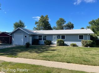 813 17th St NE, Jamestown, ND 58401