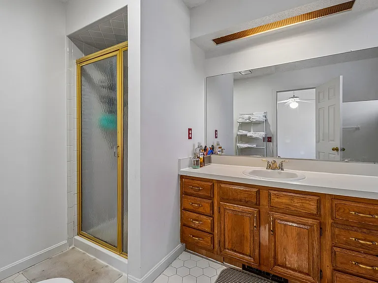 118 Magee Ct — Photo 11