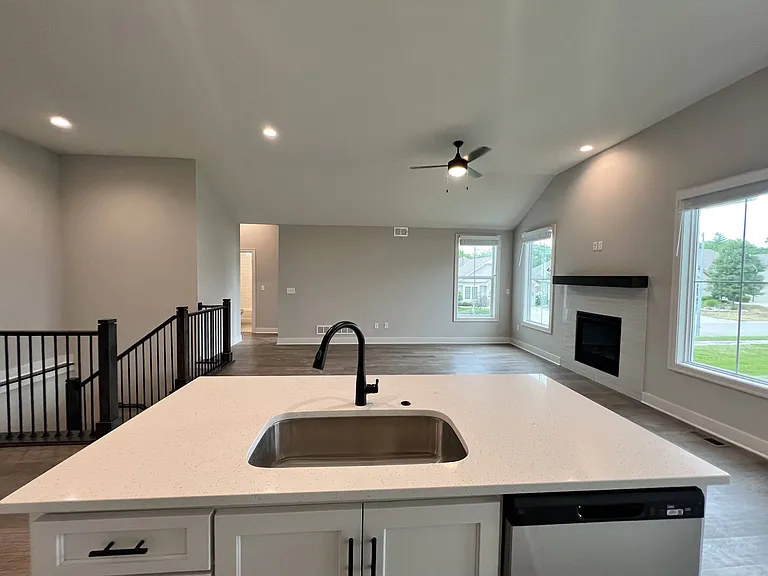 1401 SW Heartwood Ter — Photo 7