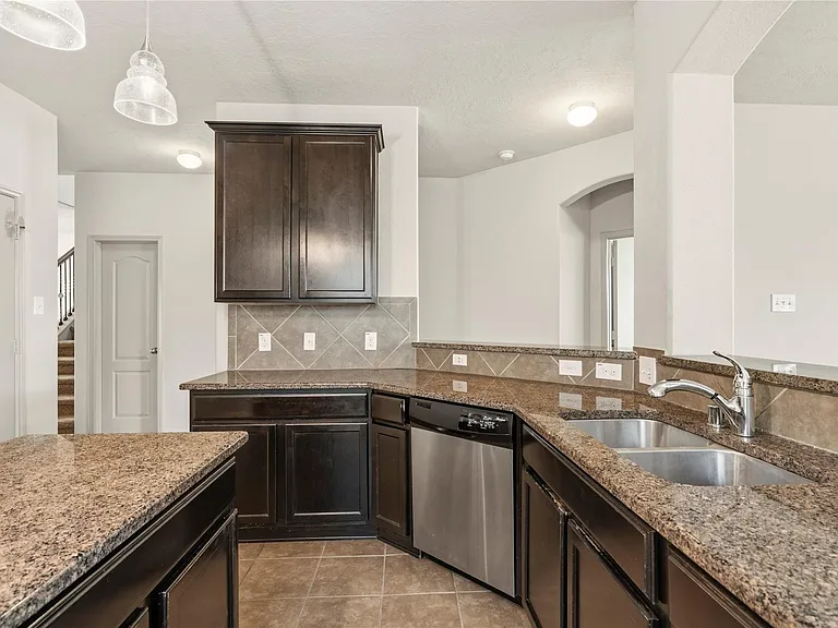 5907 Water Violet Ln — Photo 11