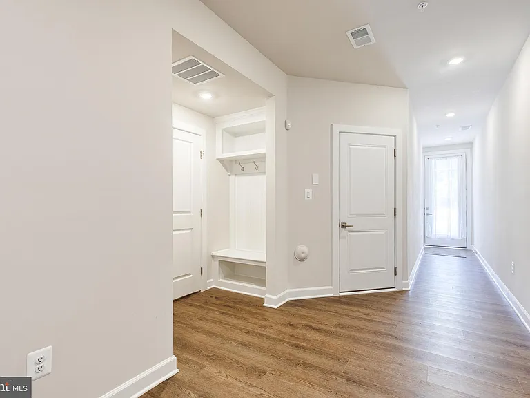 200 Hickory Hollow Ct — Photo 4