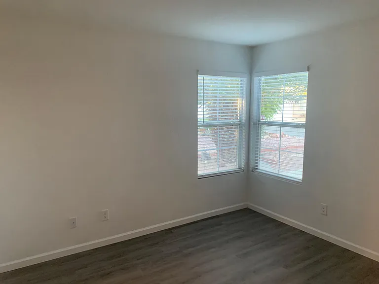 1713 Splinter Rock Way — Photo 10