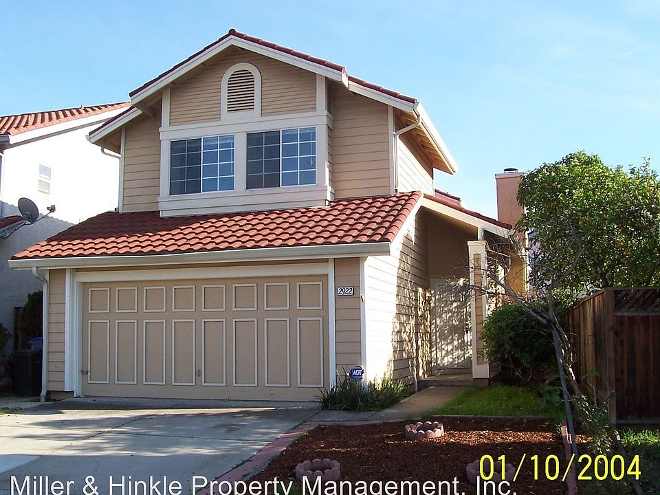 1st image of 2922 Vista Creek Dr