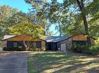 160 Ericson Rd, Cordova, TN 38018