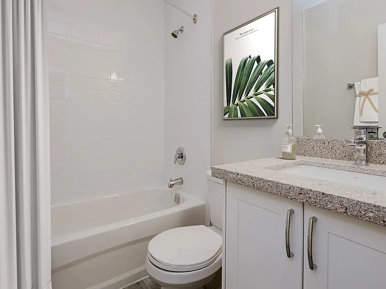 2303 Eglinton Ave E — Photo 8