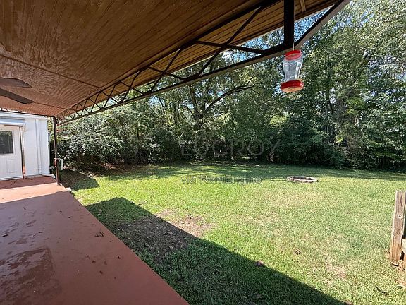 4th image of 715 Meadowbrook Rd #B