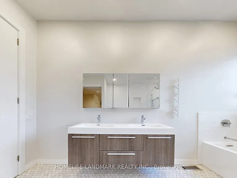 1 Malabar Pl — Photo 35