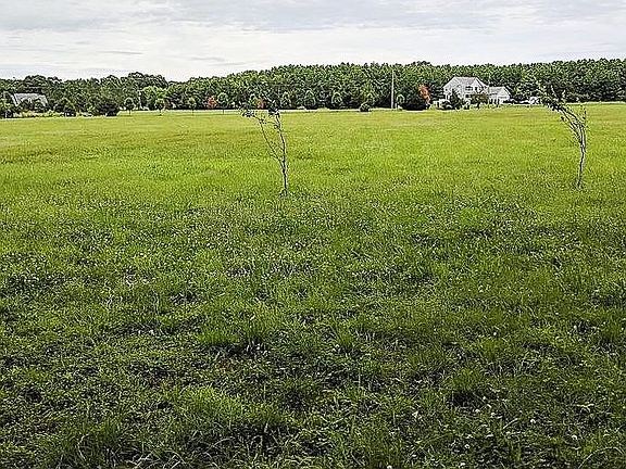 4030 Erin CT LR (3 of 1)
