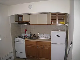 Rented by Alexiou Realty