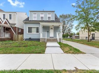 203 Clinton St, Wyandotte, MI 48192
