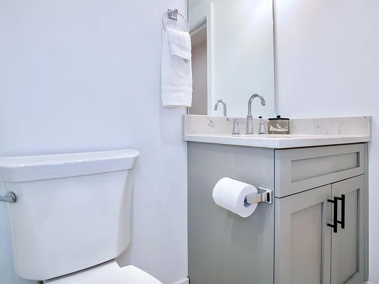 1823 Kalorama Rd NW #D — Photo 8