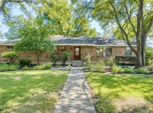 923 Northlake Dr, Richardson, TX 75080