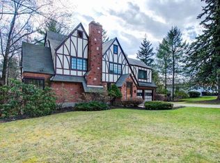 435 Salisbury St, Worcester, MA 01609