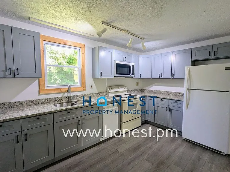 2496 N Belfast Ave #1 — Photo 6