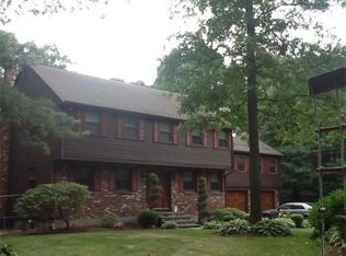 81 Old Maple St, Stoughton, MA 02072