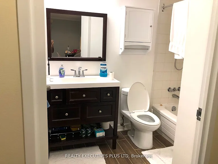 858 Commissioners Rd E #806 — Photo 10