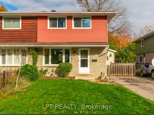 240 Ingleside Pl, Kitchener, ON N2M 2H2