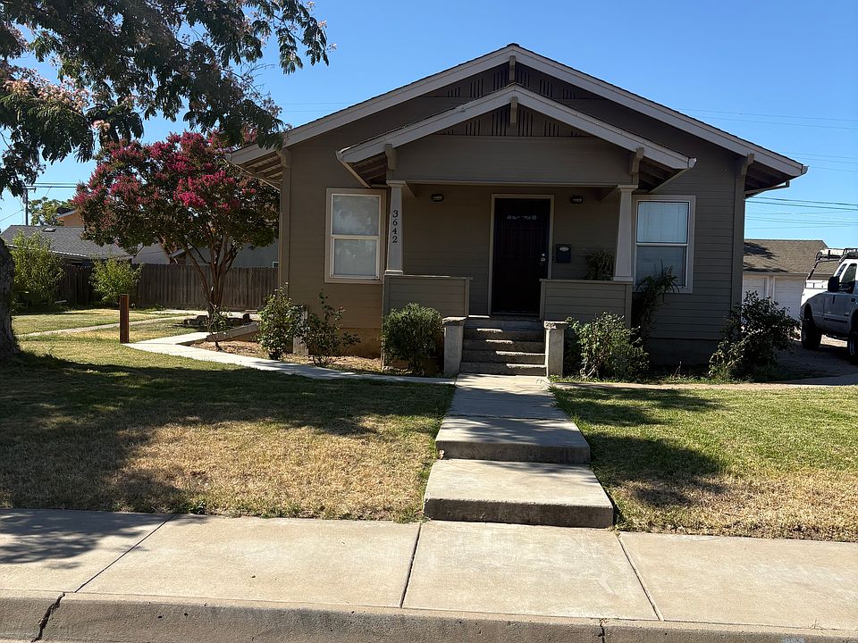 1st image of 3642 Sierra St