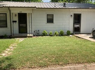 313 Miller St, Bowie, TX 76230