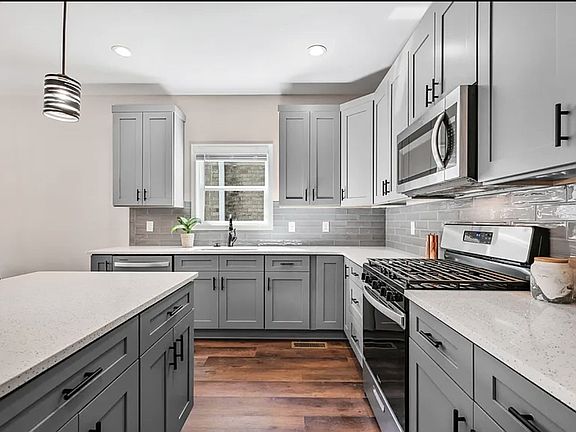 5th image of 86 Maury St