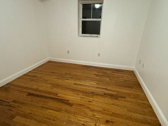 5th image of 232 Shephard Ave APT A4