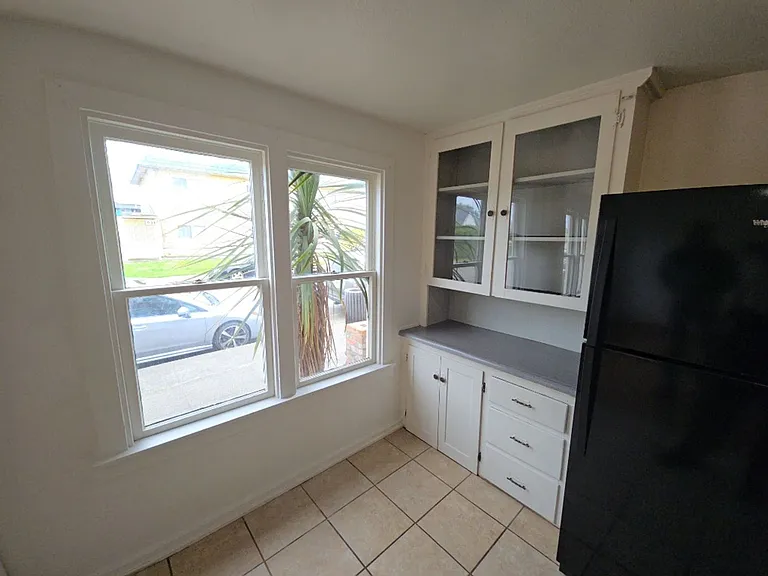 626 O St — Photo 5