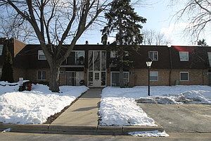 1st image of 655 Grove Dr APT 206