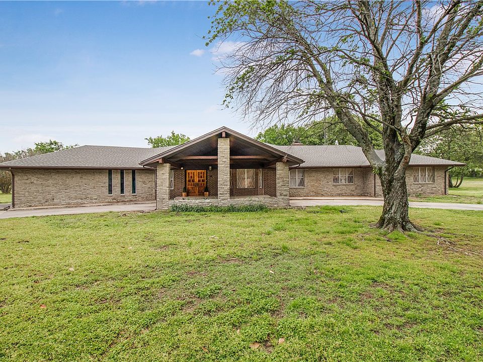 206 Sooner Rd, Holdenville, OK 74848 Zillow
