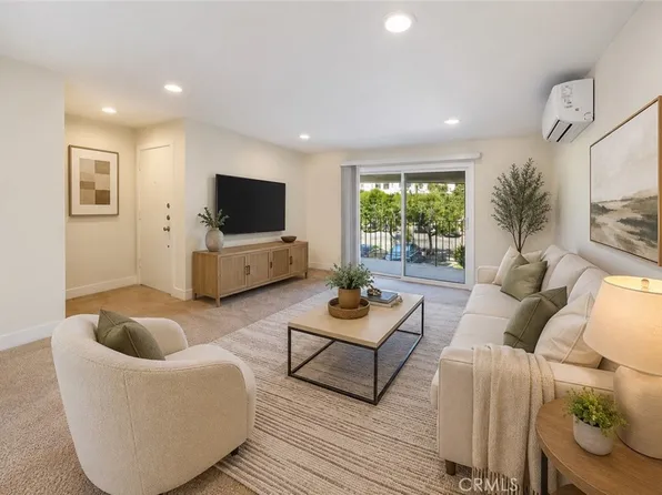 11138 Aqua Vista St APT 19, North Hollywood, CA 91602