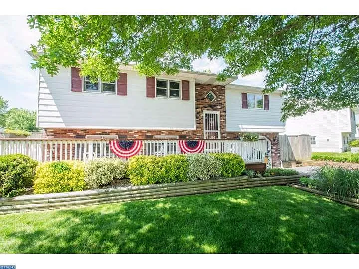 14 Dunsinane Dr photo 1