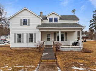 357 Broadway St, Berlin, WI 54923