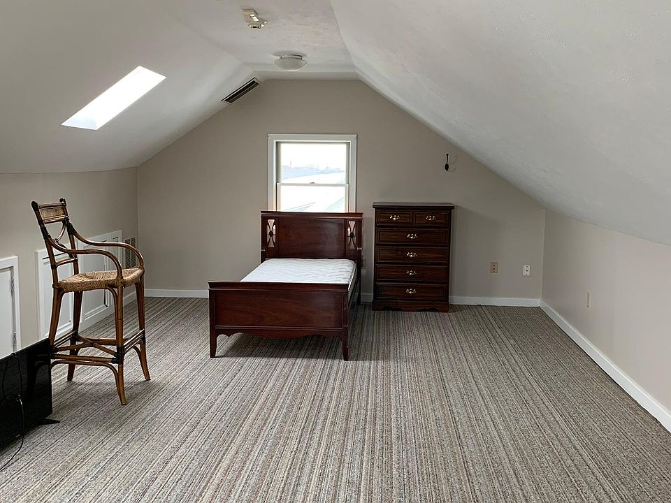 1st image of 3141 W 26th St #2
