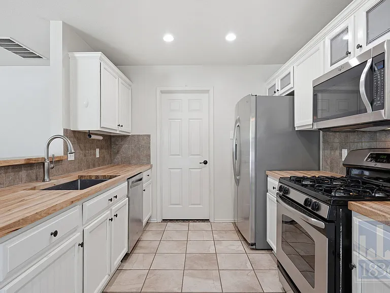1506 Fort Lloyd Pl — Photo 27