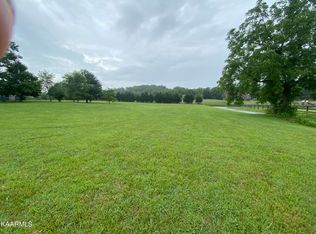 9103 Millertown Pike, Mascot, TN 37806