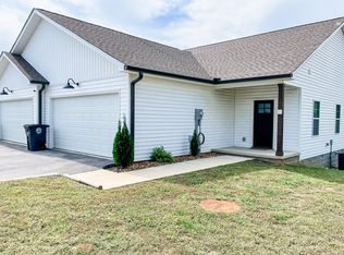 1596 Gibbons Rd, Cookeville, TN 38506