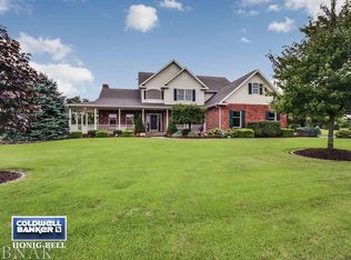 13552 Buck Rd, Bloomington, IL 61705