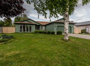 9168 N Blossom Dr, Hayden Lake, ID 83835